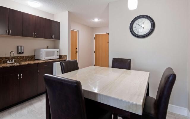 Best Western Plus Ambassador Suites Venice