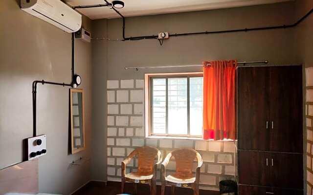 Club Shandilya-A Cheerful 3 BR Place in Nature lap