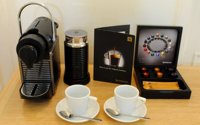 Pullman Reef Hotel Casino