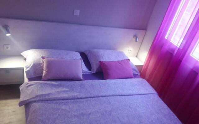 Apartment A&A