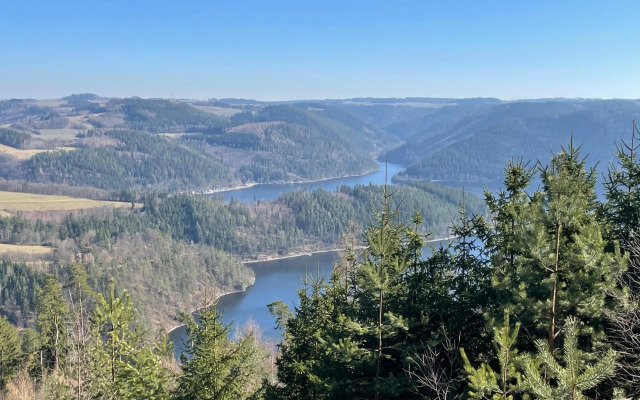 Apartment Rust-modernes Apartment mit Prime, Küche, WLAN, Garten