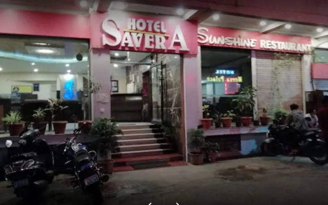 Hotel Savera