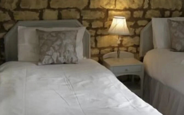 The Tithe Barn - B&B