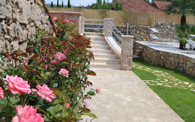 Villa Guardian Heritage