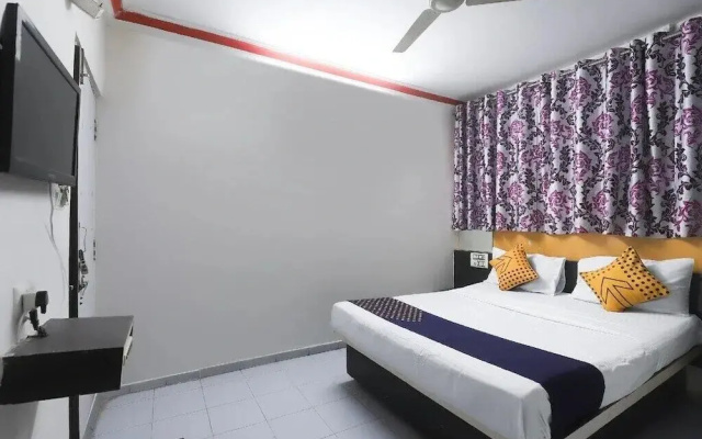 Hotel Ashish by OYO Rooms