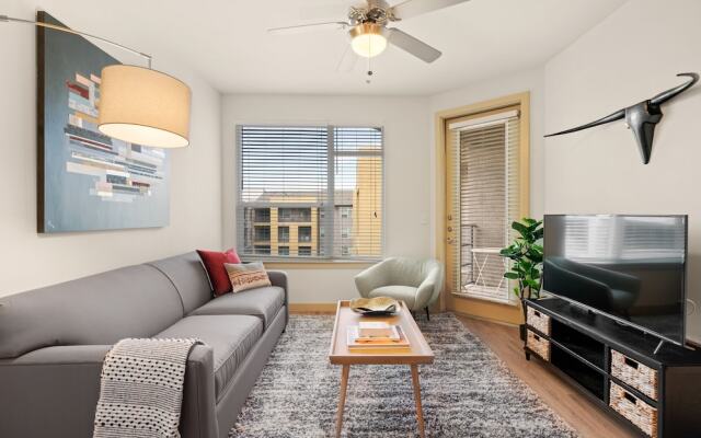 Kasa Dallas Medical District Apartments