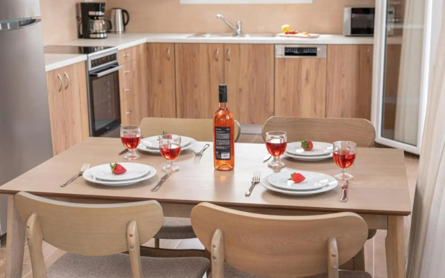 Ilias Apartments