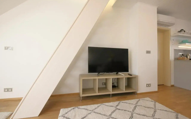 Prague Expat House
