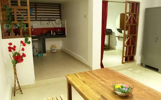 Kapoor Tourist Cottage