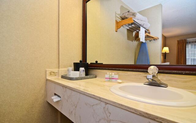 Best Western Pier Point Inn