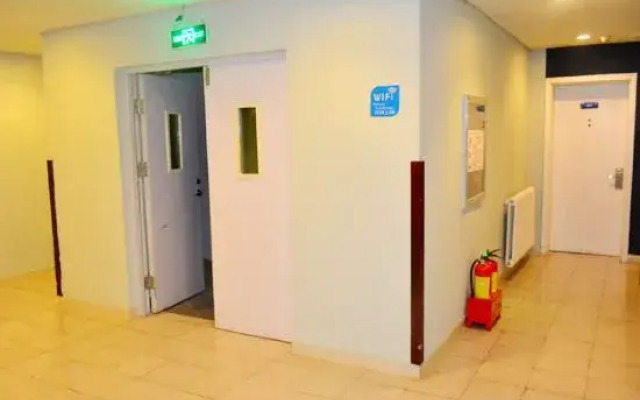 Bestay Hotel Express (Taiyuan Railway Station)