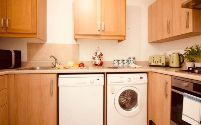 Avery Mews - Apartment