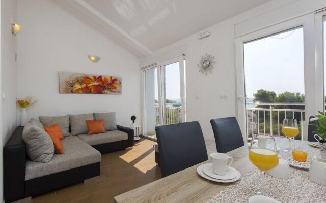 Apartments Lenija