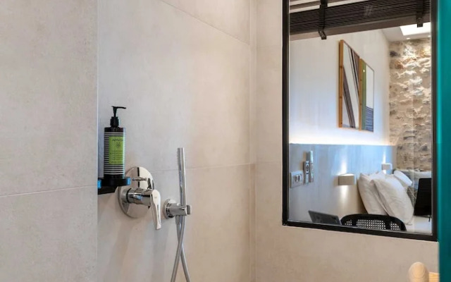 YeeOn Boutique City Hotel Gythio