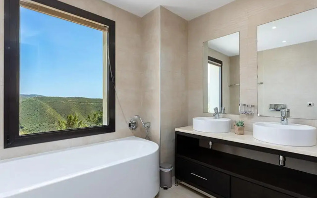 360° seaview apartment Samara Resort Marbella