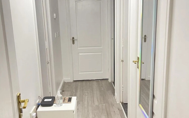 Clover Apartments