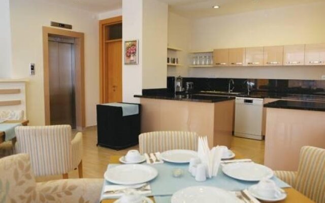 Oya Hotel