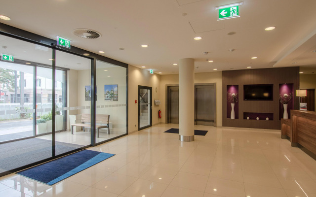 Premier Inn Duesseldorf City Centre Hotel