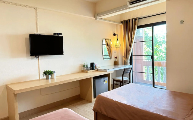 I-Home Residence and Hotel