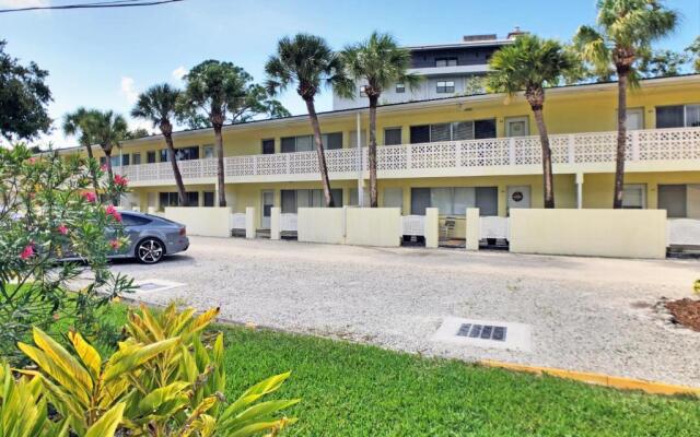 Sea Club II 5955 #8E