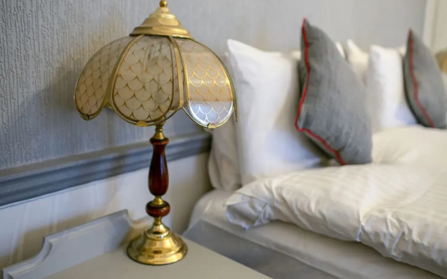 The Murray Arms Hotel