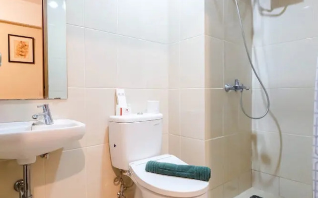 Comfortable 1Br The Oasis Lippo Cikarang Apartment