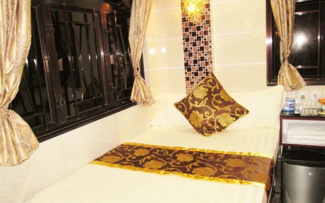 New Las Vegas Guest House 5F