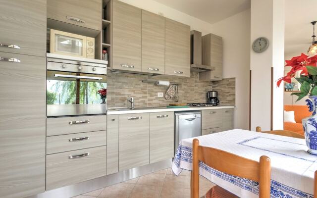 Climb, Cruise & Dine; Lake Como