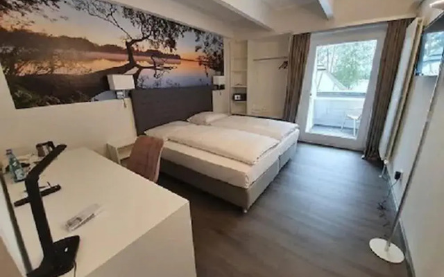 Seehotel am Tankumsee