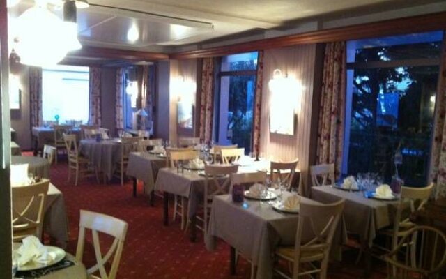 Le Beau Rivage