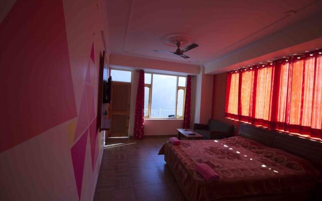 Hotel Pink House