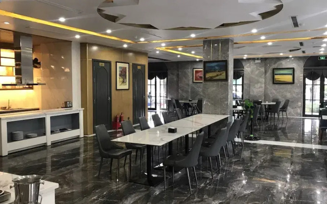 Green Suites Hotel Ha Long