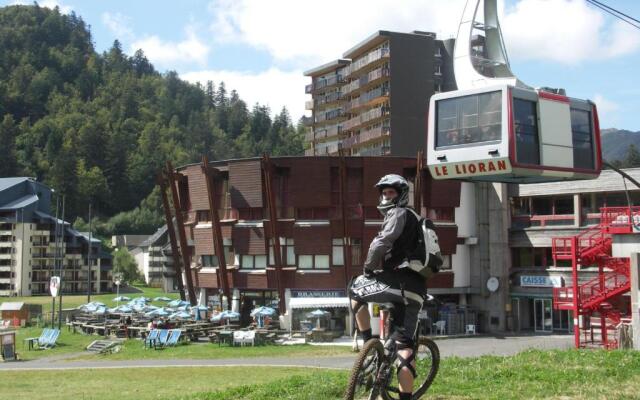 LE SAPORTA- Studios et Appartements meublés de tourisme