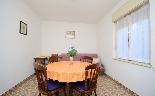 Apartments Mirela