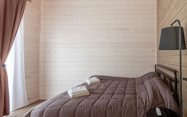 Дом на Вишневой улице, 8