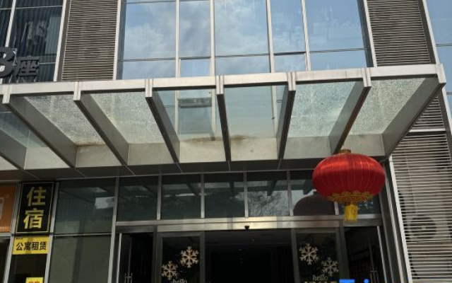 Shiyuan Chain Light Luxury Apartment (Guangxi Sports Center) — 2-star hotel in Nanning