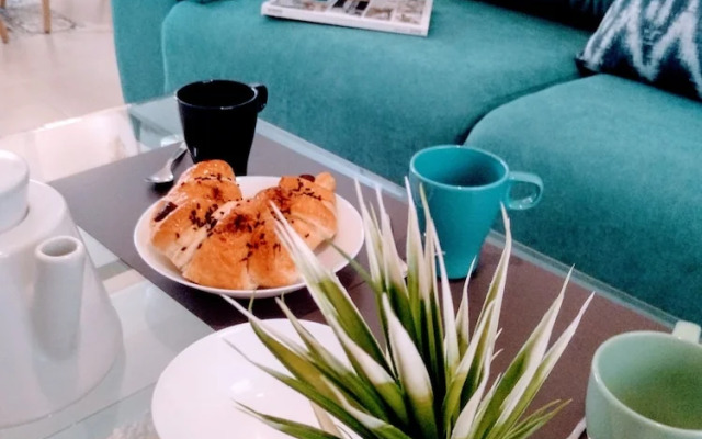 Wish-Suite Santa Justa