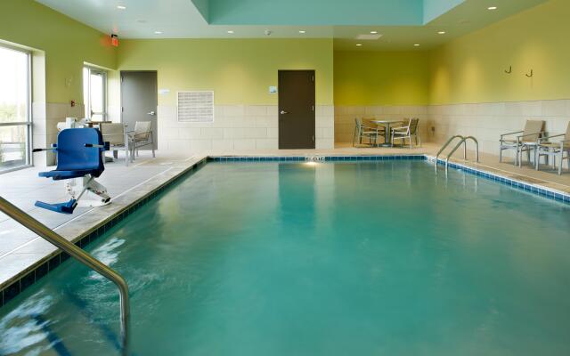 Holiday Inn Express & Suites-Cincinnati North - Liberty Way, an IHG Hotel