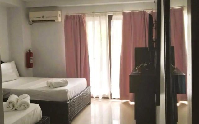 YCL Hotel