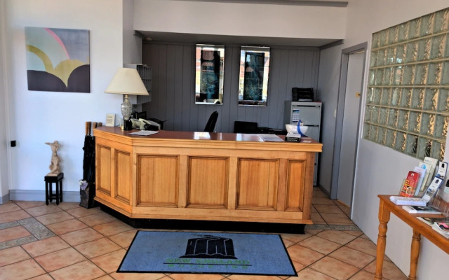 New England Motor Inn