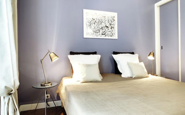 Paris Marais Central Residence