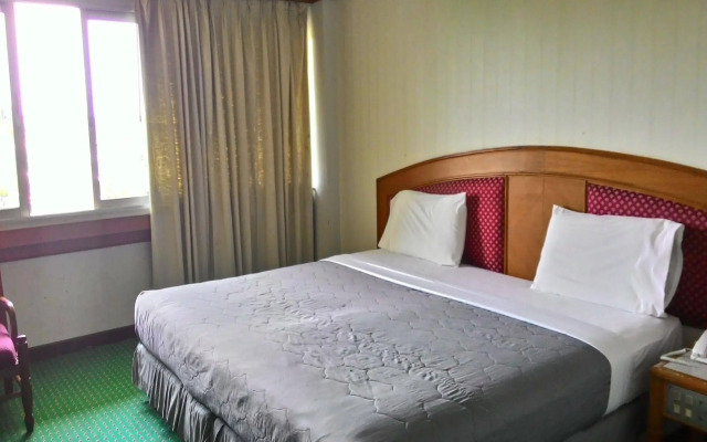 Siam Thani Hotel