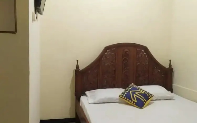 Sawojajar Inn