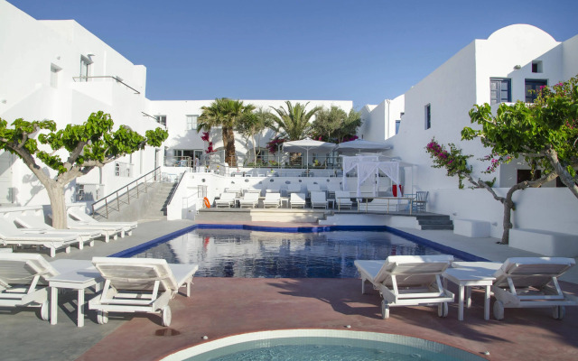 RK Beach Hotel