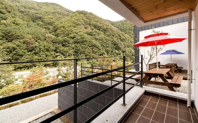 Yeoninsan Hot Spring Resort