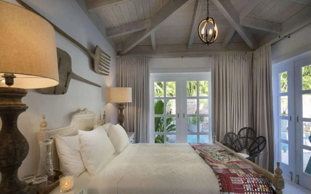 Sunny Vacation Villa 16