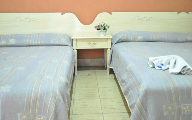 Hotel Metropolitan I