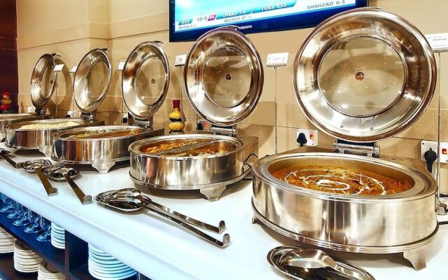 The Golden Plaza Hotel & Spa