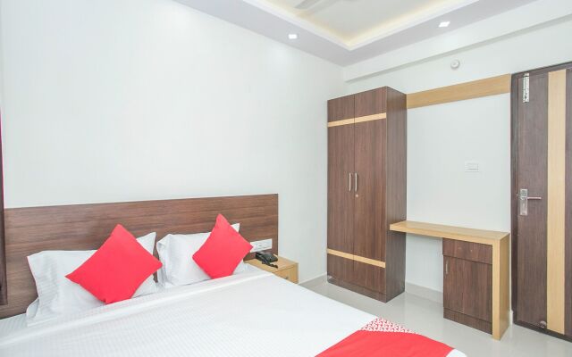 OYO 12544 Varcity Twin Towers