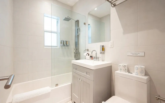 Casa Del Mar Beach Apartment